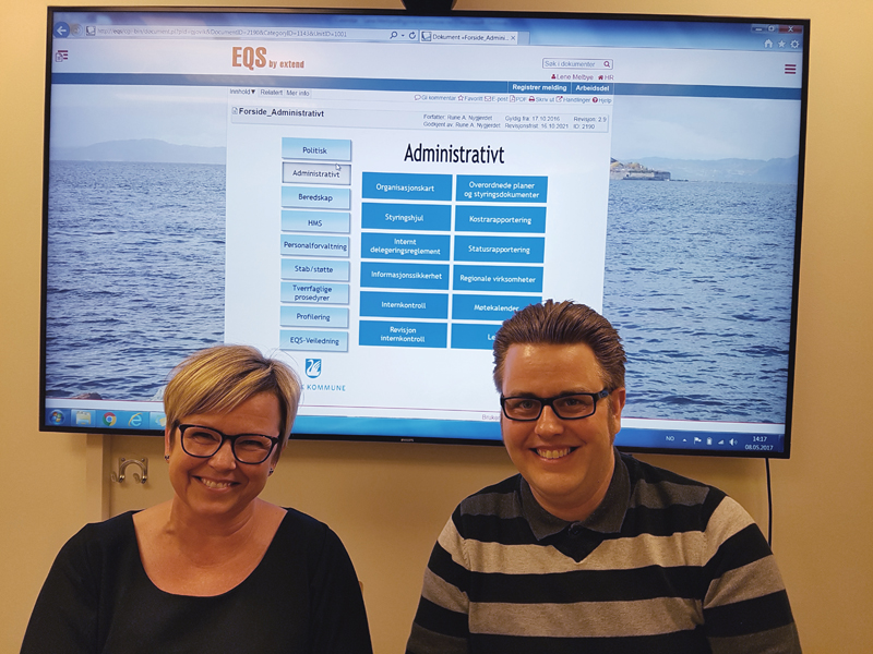Lene Melbye og Rune Nygjerdet har systemansvar for EQS i Gjøvik kommune